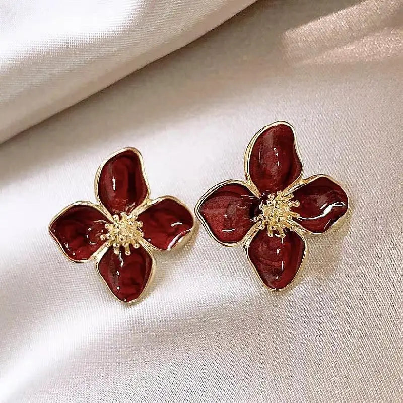 Retro Flower Drop Earrings