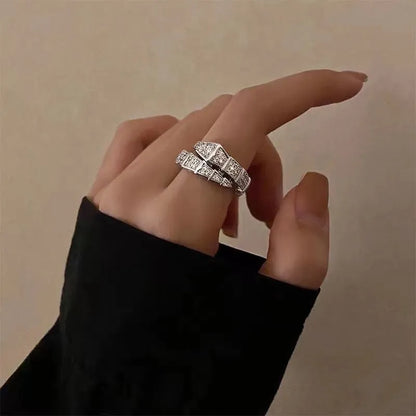 Luxurious Adjustable Clip Ring